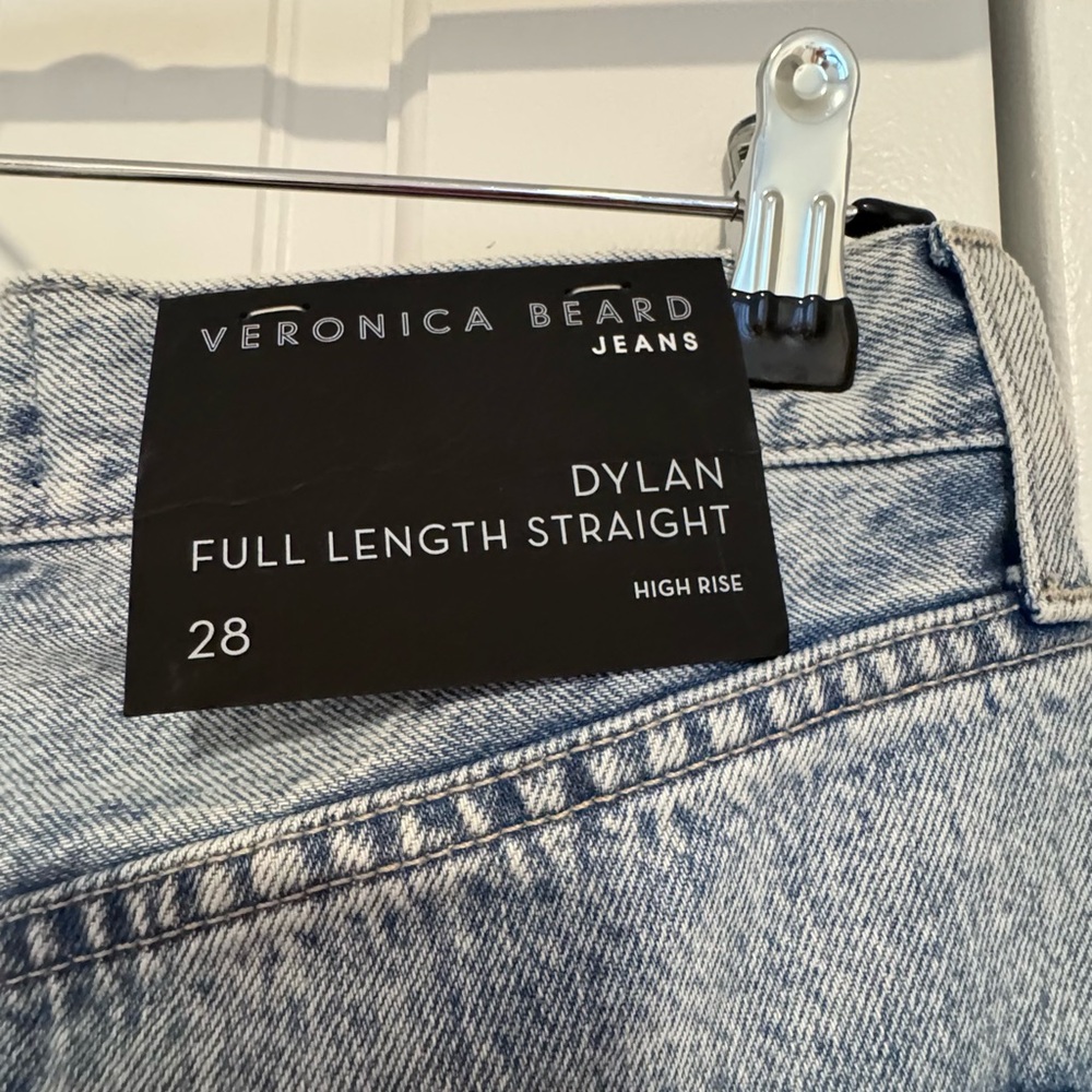 Brand New Veronica Beard Full Straight Length Jeans Size 28